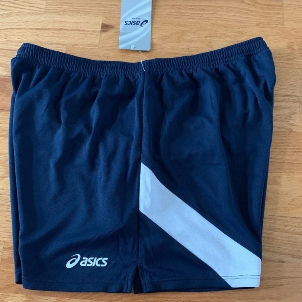 ASICS women’s Break Through Short